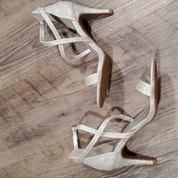 Dream Pairs Stiletto Heel Pump Size 7.5 - Picture 3 of 7